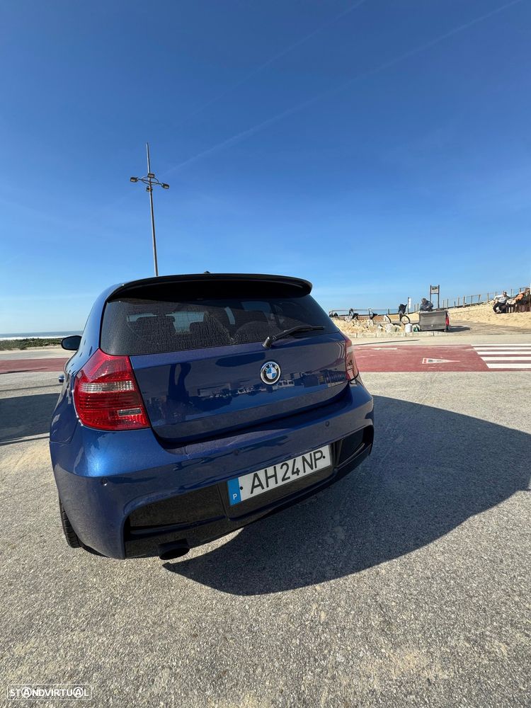 BMW 118 d Pack M - 11