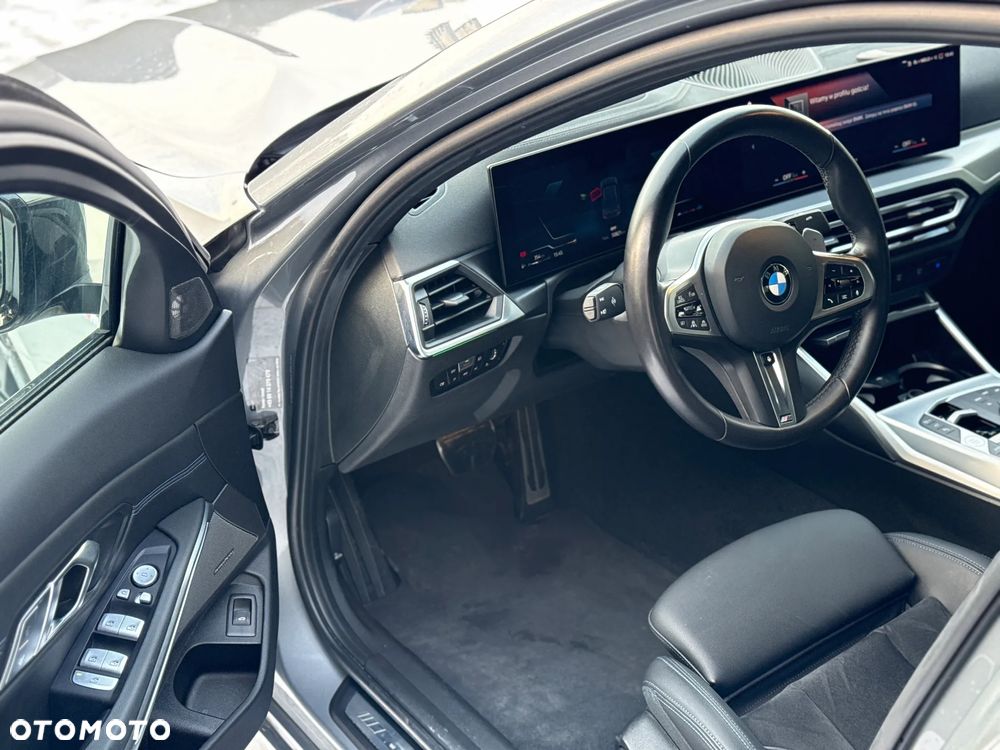 BMW Seria 3 320d xDrive M Sport sport - 17