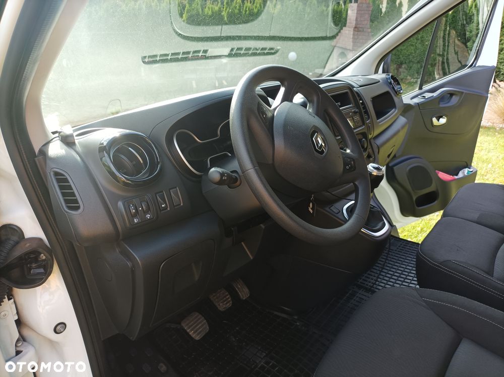 Renault TRAFIC - 16