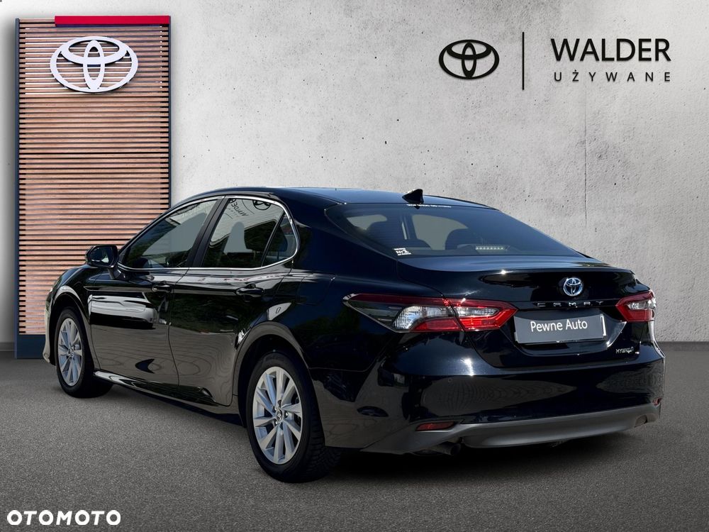 Toyota Camry 2.5 Hybrid Comfort CVT - 3