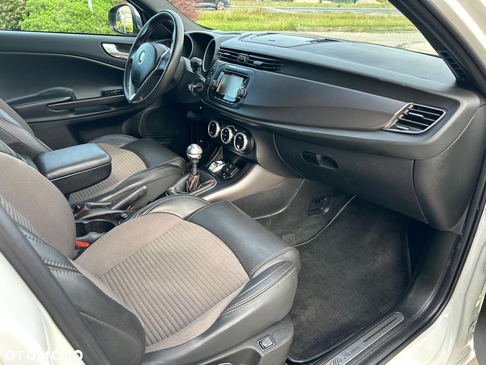 Alfa Romeo Giulietta - 26