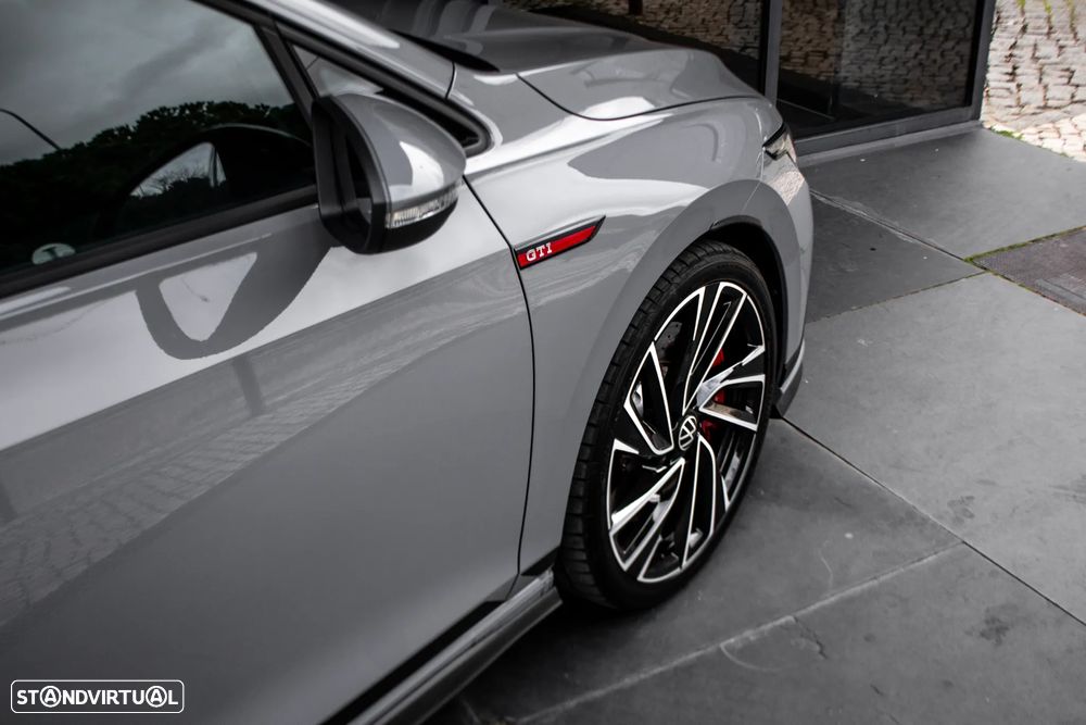 VW Golf 2.0 TSI GTI Clubsport DSG - 13