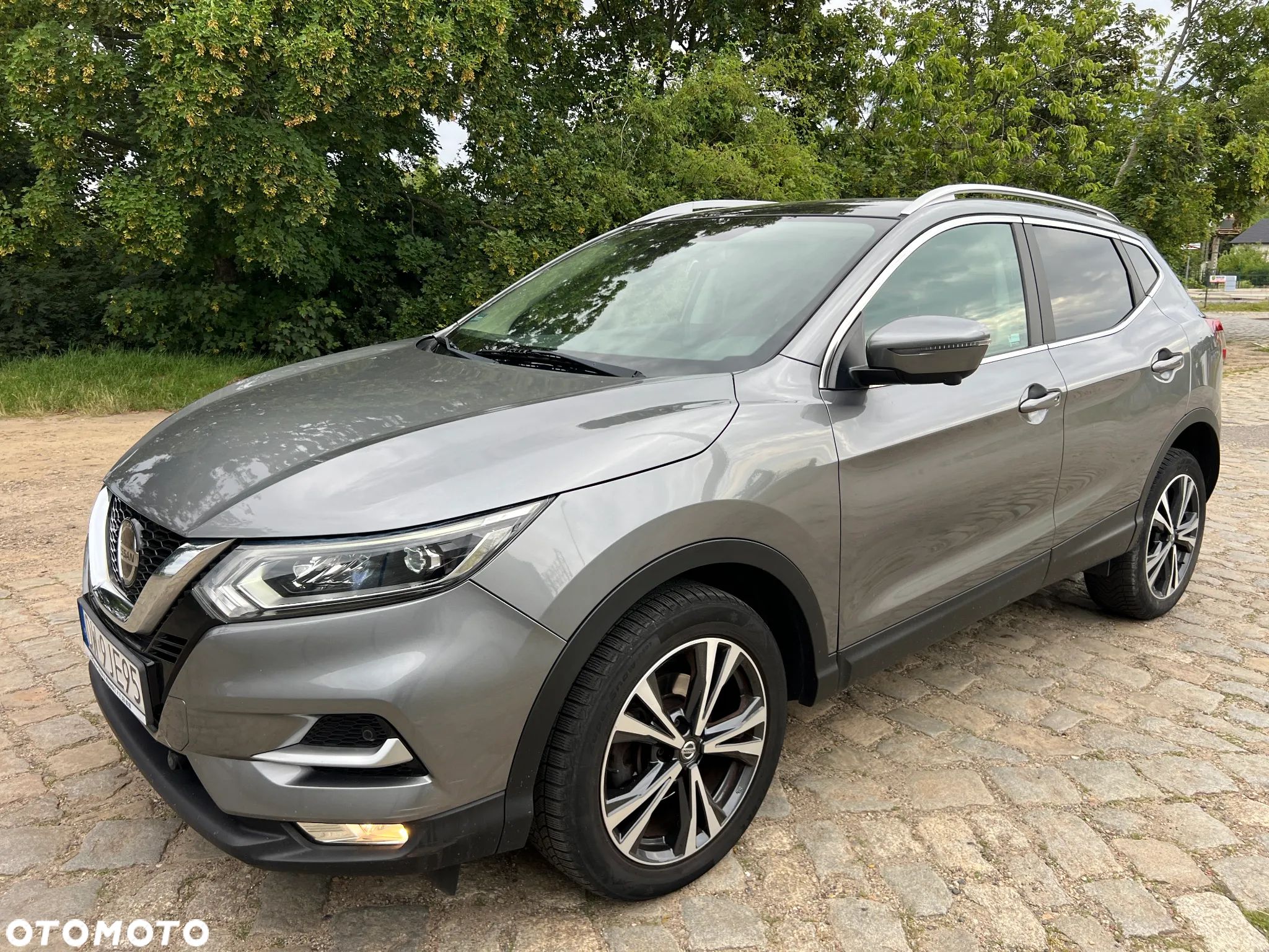 Nissan Qashqai 1.2 DIG-T N-Tec EU6 - 1