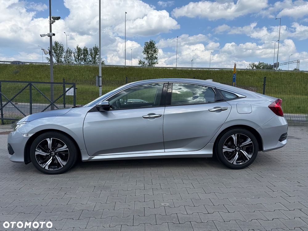 Honda Civic 1.5 T Elegance - 13