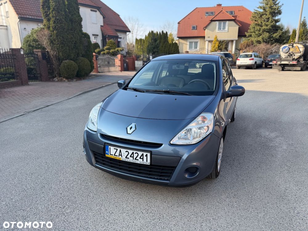 Renault Clio 1.2 16V All Inclusive - 2