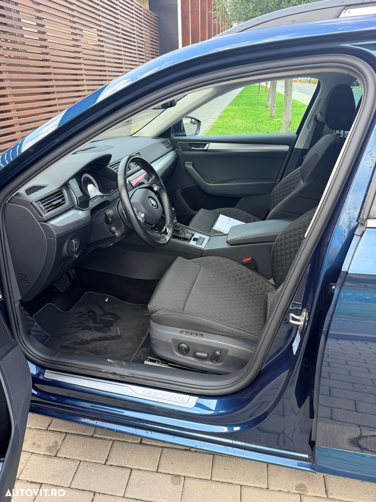 Skoda Superb 2.0 TDI DSG Ambition - 8