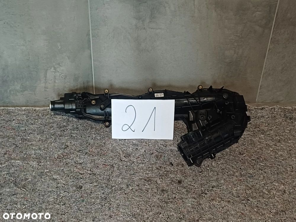 NR 21 Kolektor ssący BMW X5 E70 3.0 8507233 - 1