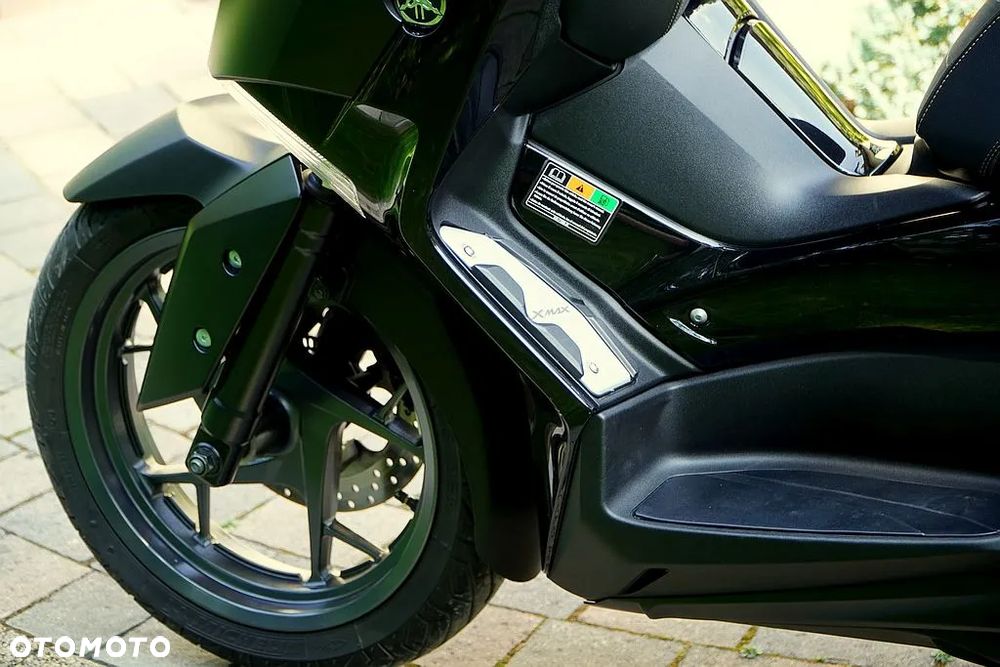 Yamaha X-max - 21