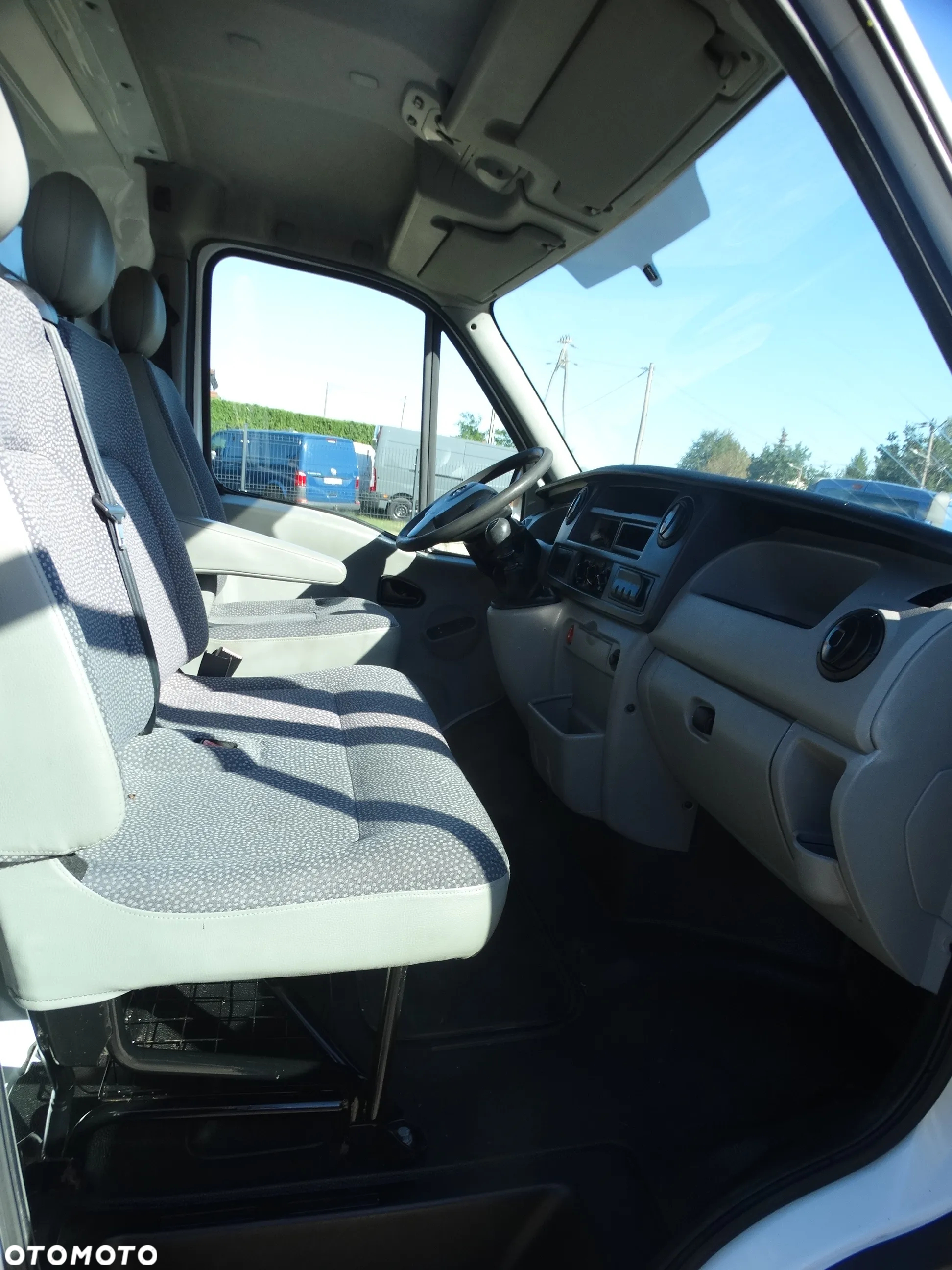 Opel Movano - 10