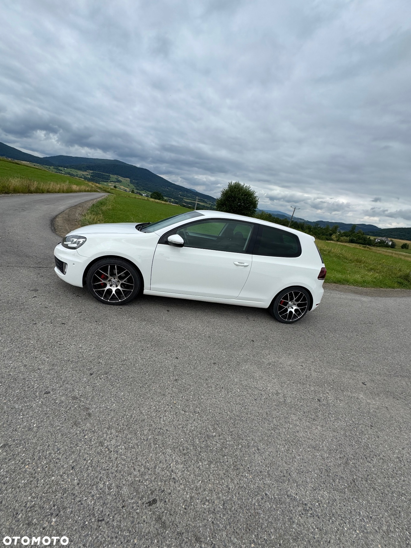 Volkswagen Golf VI 1.4 TSI Highline DSG - 4