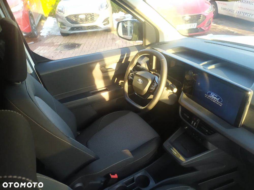 Ford TRANSIT COURIER VAN - 9