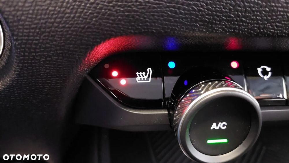 Citroën C4 1.2 PureTech Shine S&S - 20