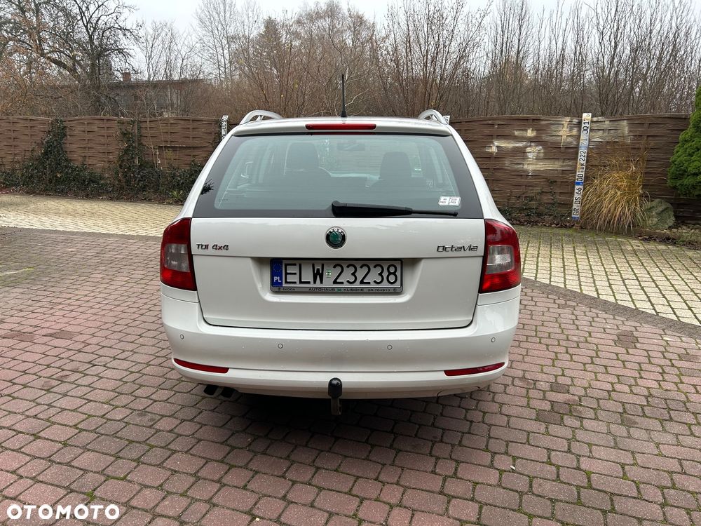 Skoda Octavia - 10