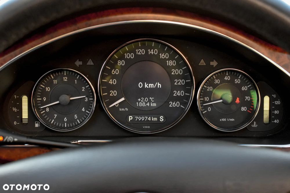 Mercedes-Benz CLS 350 CGI 7G-TRONIC - 18