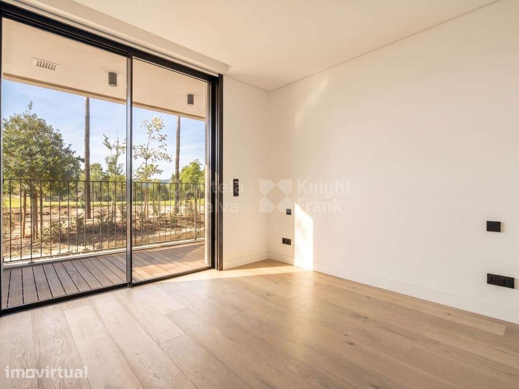 Apartamento T2 para arrendamento no Estoril Golf Residences - Grande imagem: 2/28