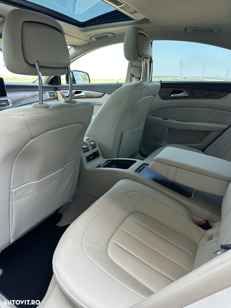 Mercedes-Benz CLS 350 d 4Matic 9G-TRONIC - 10