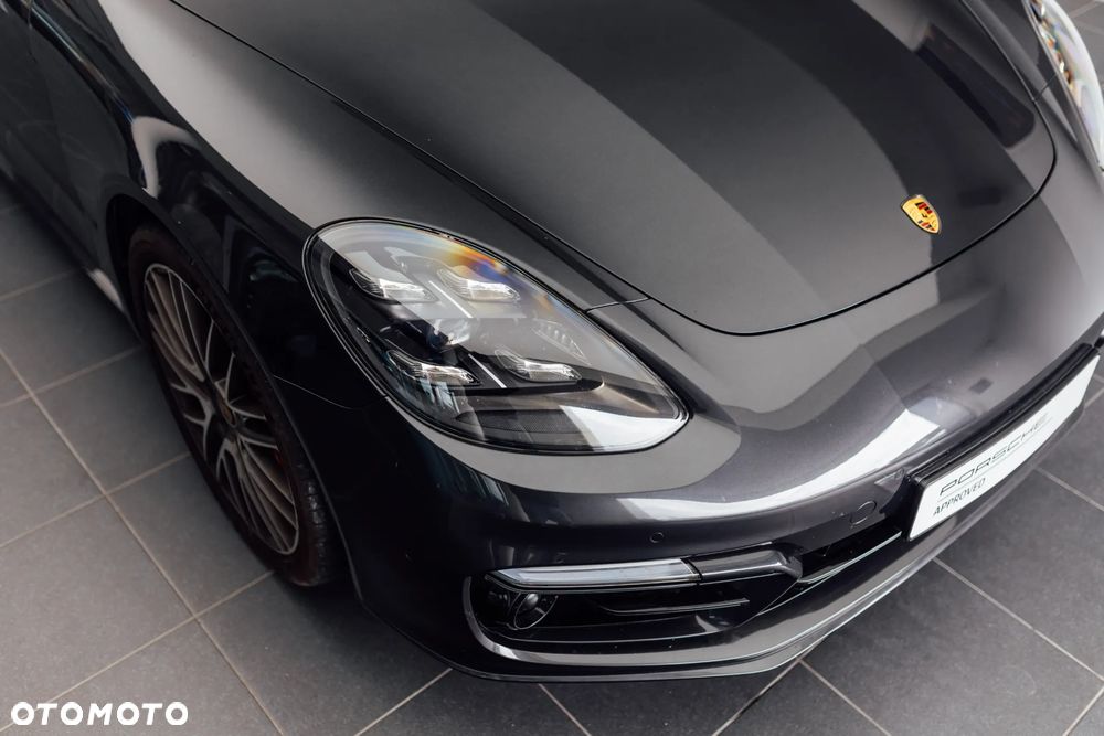 Porsche Panamera GTS - 32