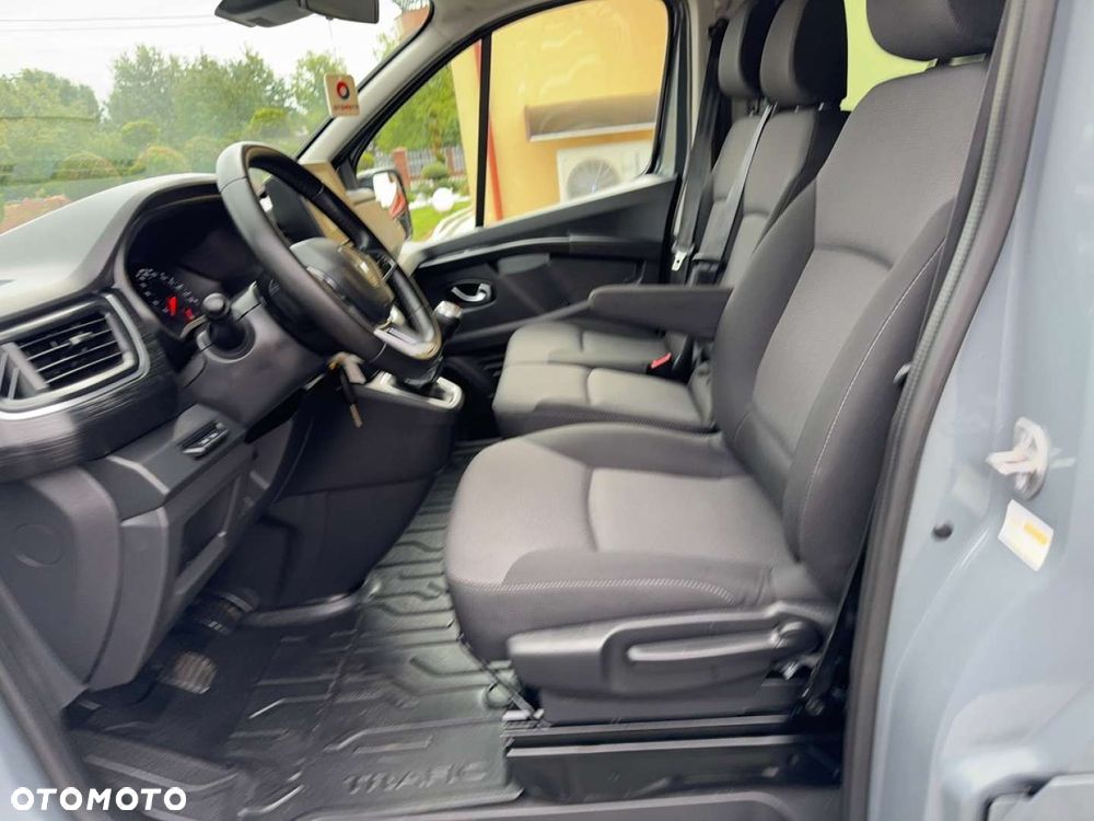 Renault Trafic - 29