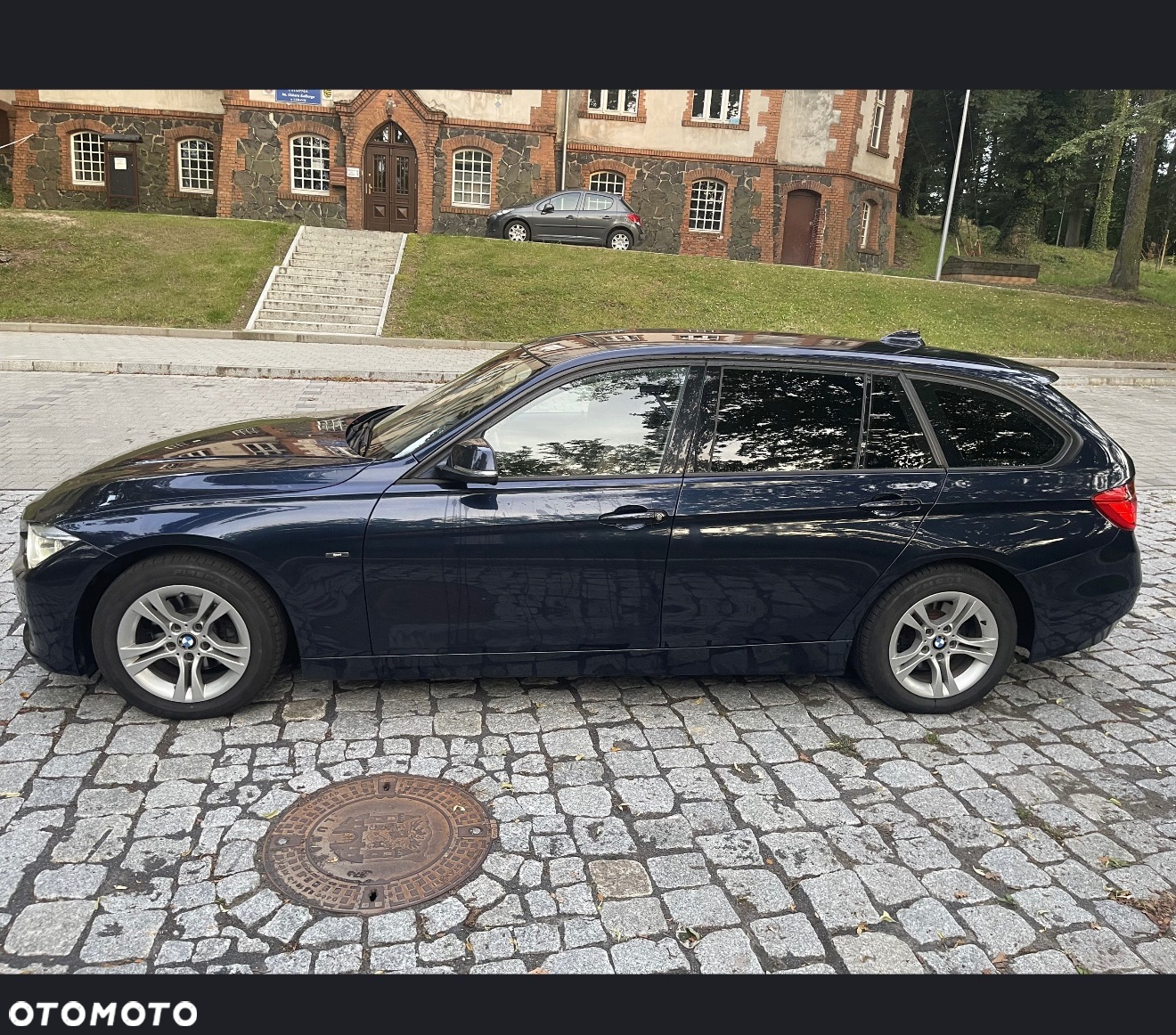 BMW Seria 3 318d Sport Line - 3