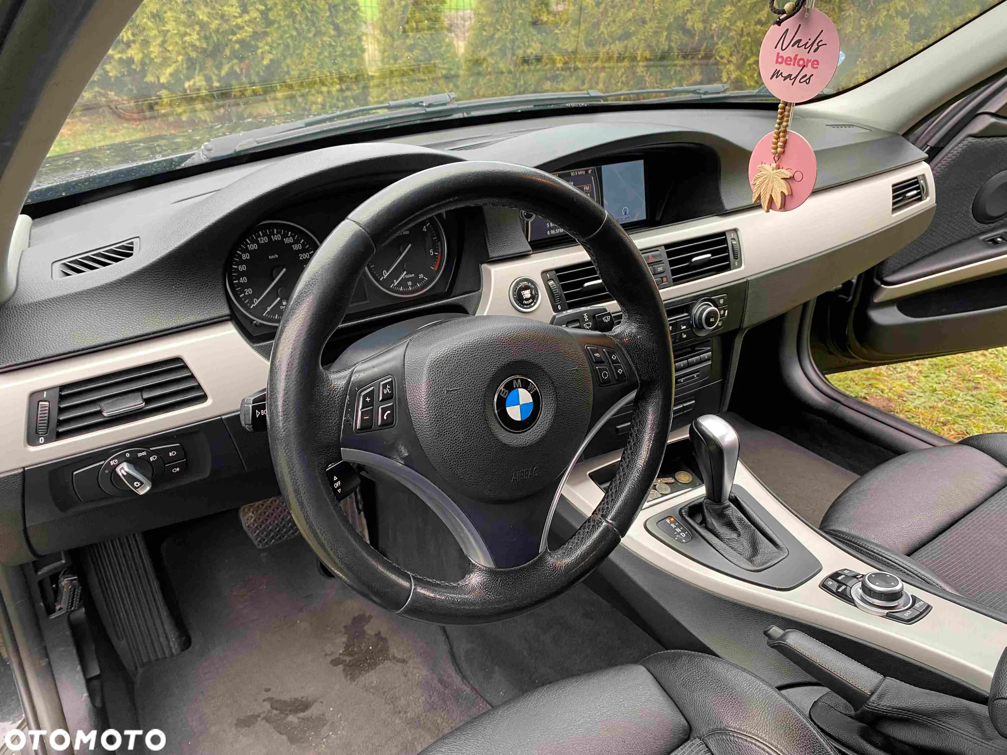 BMW Seria 3 330d xDrive DPF Touring - 11