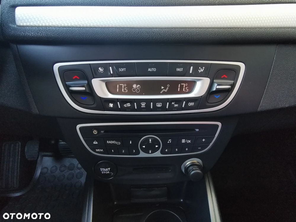 Renault Megane TCe 130 Luxe - 17