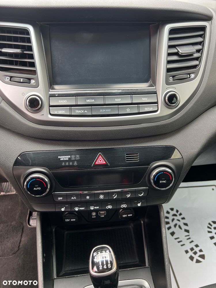 Hyundai Tucson 2.0 CRDI 2WD Style - 16