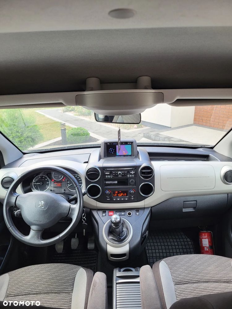 Peugeot Partner 1.6 HDi Outdoor 7os - 18