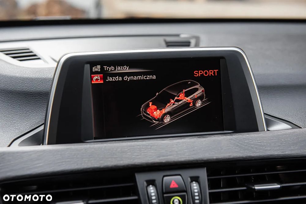 BMW X1 sDrive18d M Sport - 23
