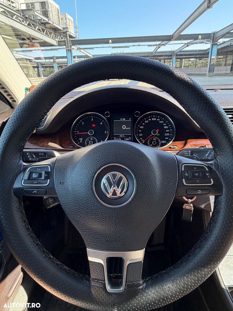 Volkswagen Passat 2.0 TDI DSG BlueMotion Technology Comfortline - 14