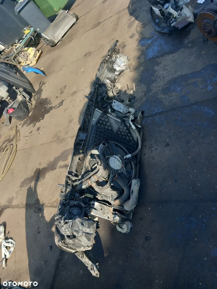 Audi A1 pas przod wzmocnienie kpl.chłodnice wiatraki diesel - 2