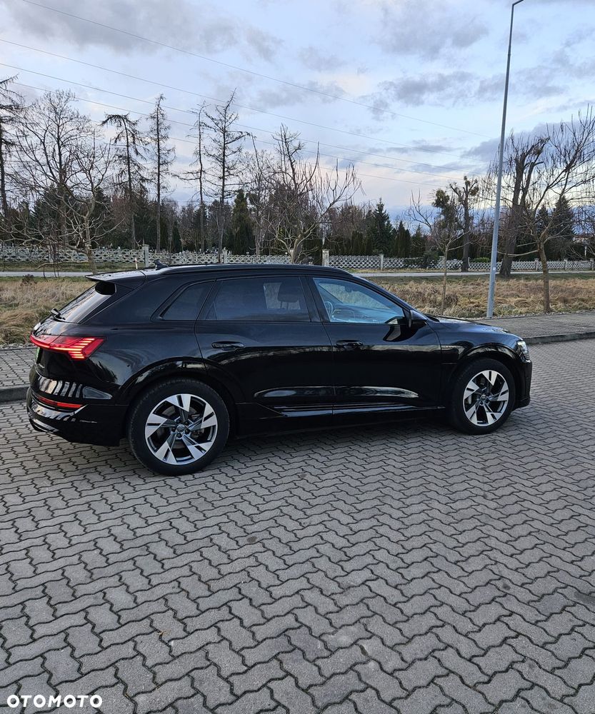 Audi e-tron 50 Quattro Advanced - 10