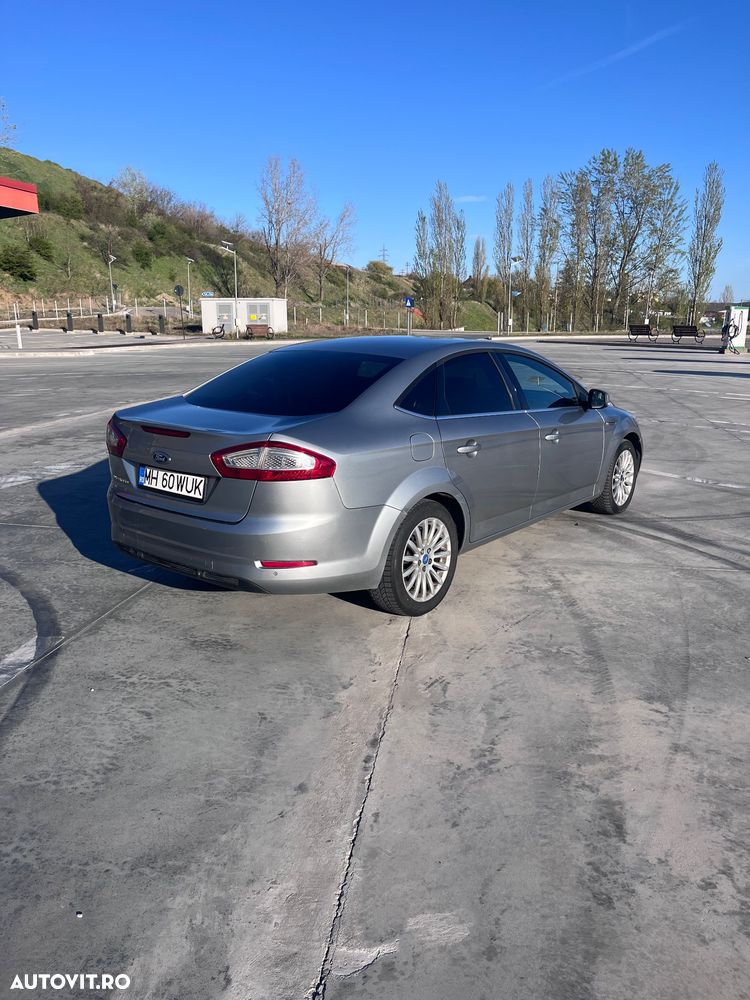 Ford Mondeo 2.0 TDCi Business Class - 11