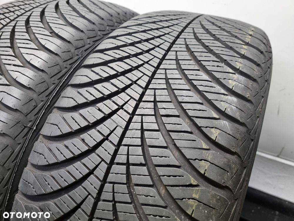 2x 215/55R17 94V Goodyear Vector4Season G2 8mm 2022/2023 wielosezonowe - 3