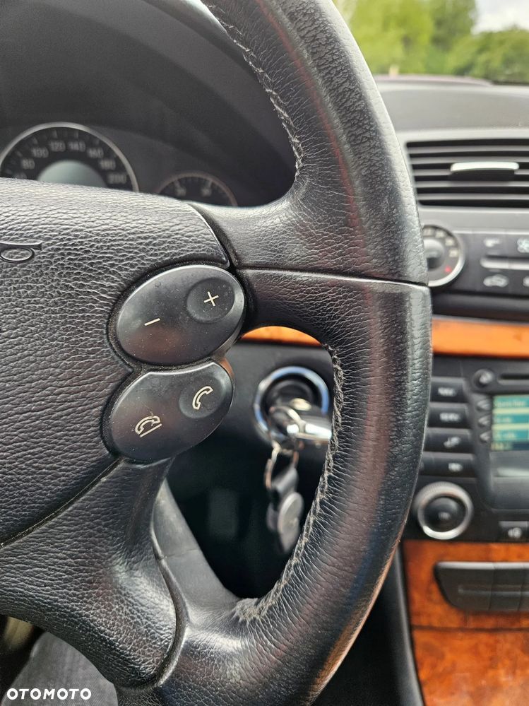 Mercedes-Benz Klasa E 220 CDI Automatik Elegance - 14