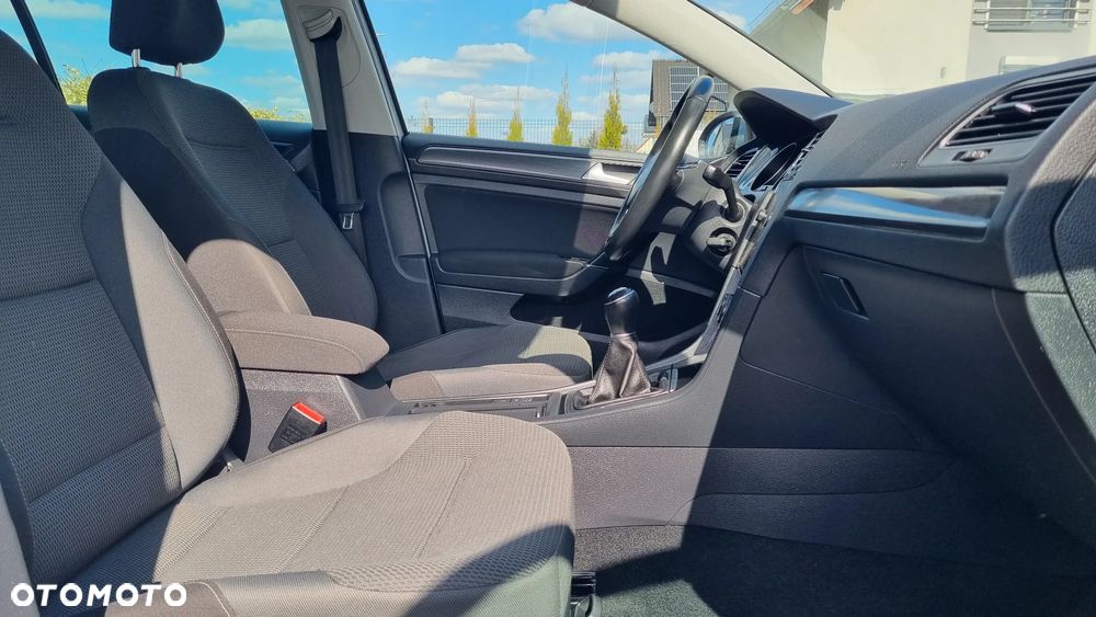 Volkswagen Golf 2.0 TDI (BlueMotion Technology) Comfortline - 22