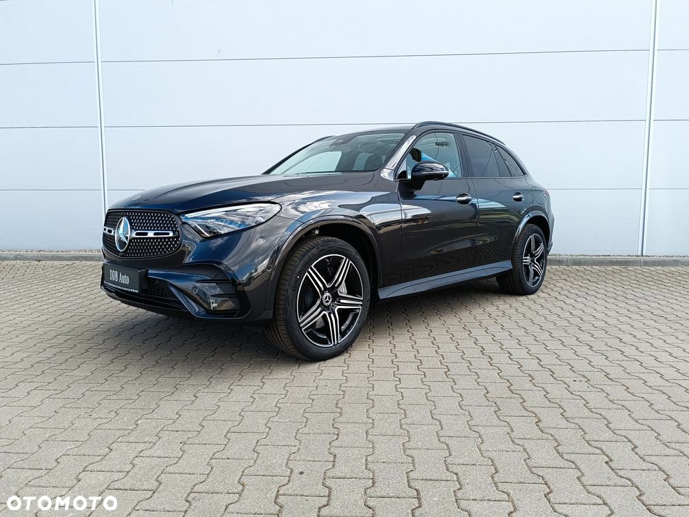 Mercedes-Benz GLC - 1