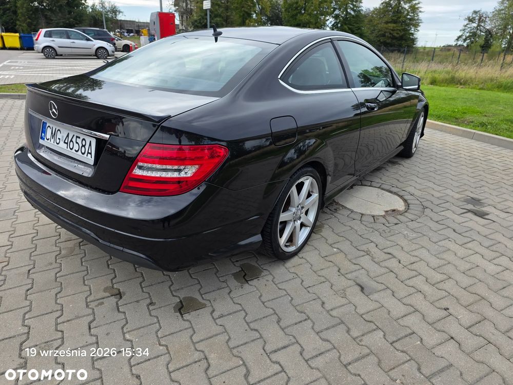 Mercedes-Benz Klasa C 180 (BlueEFFICIENCY) 7G-TRONIC - 7