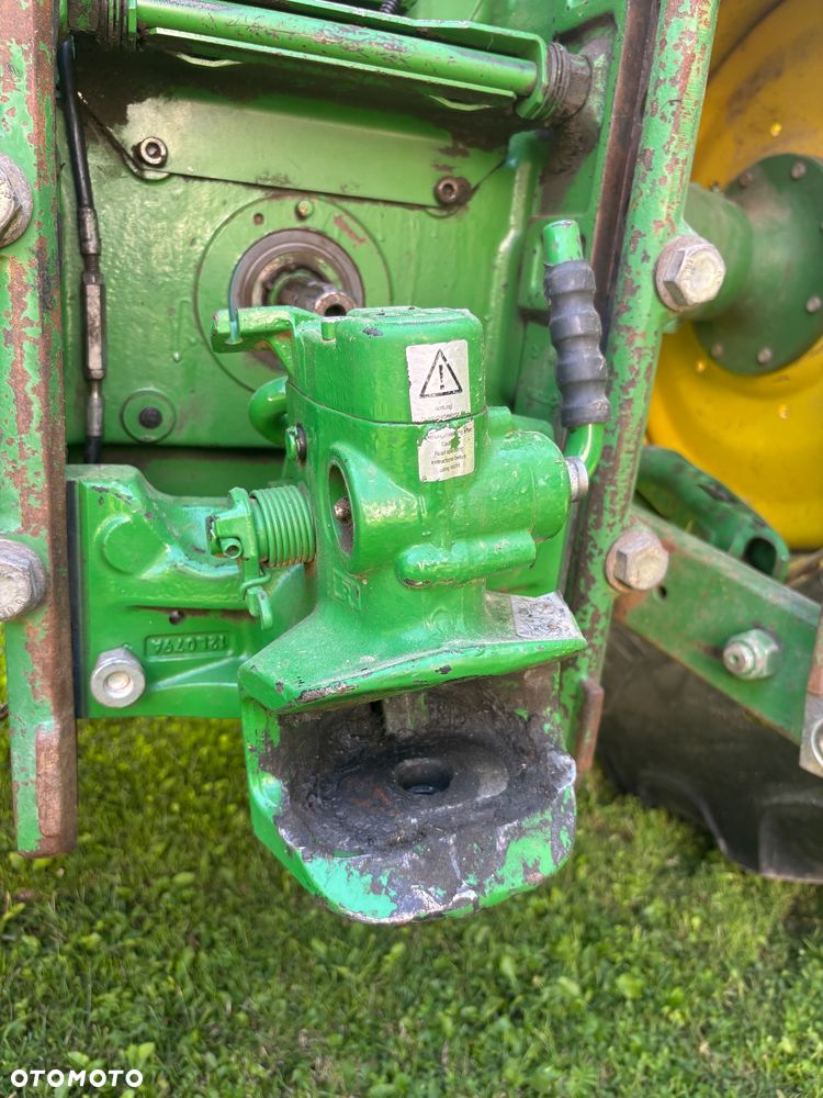 John Deere 6810 - 12