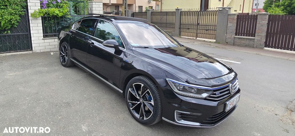 Volkswagen Passat 1.4 TSI DSG GTE - 1
