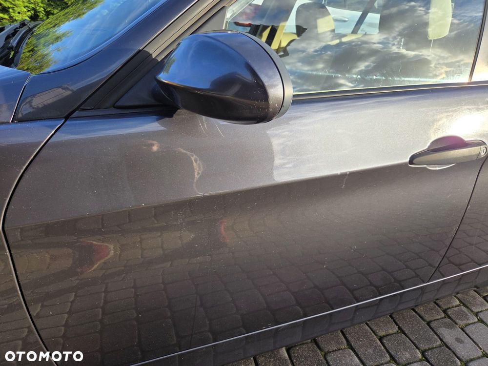 BMW Seria 3 320i - 10