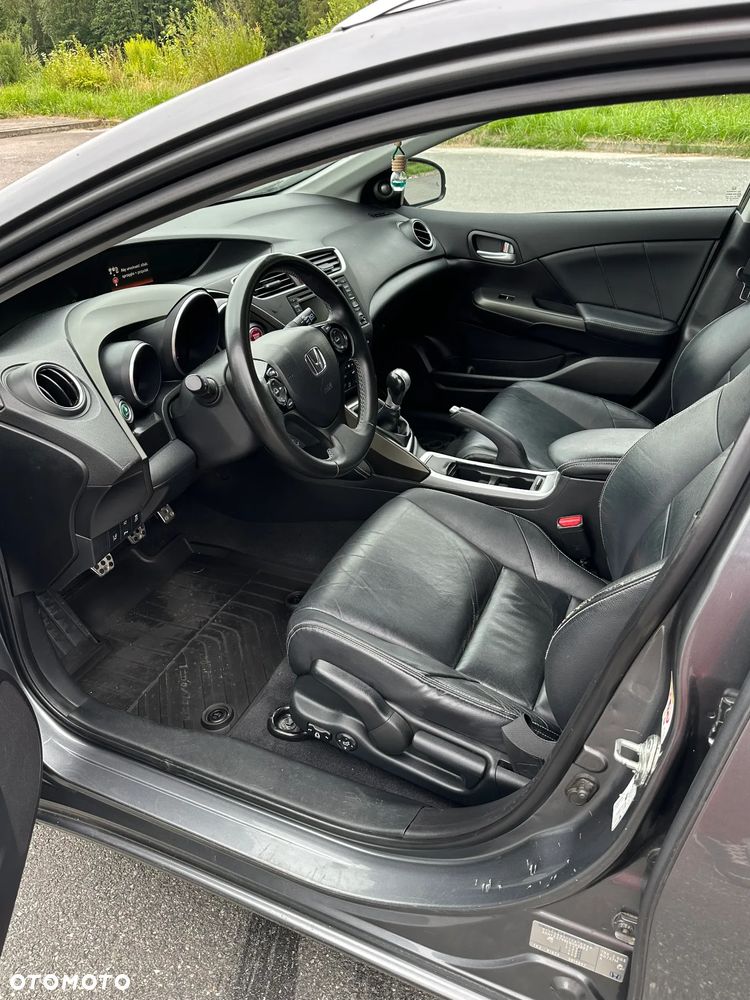 Honda Civic Tourer 1.8 i-VTEC Executive - 11