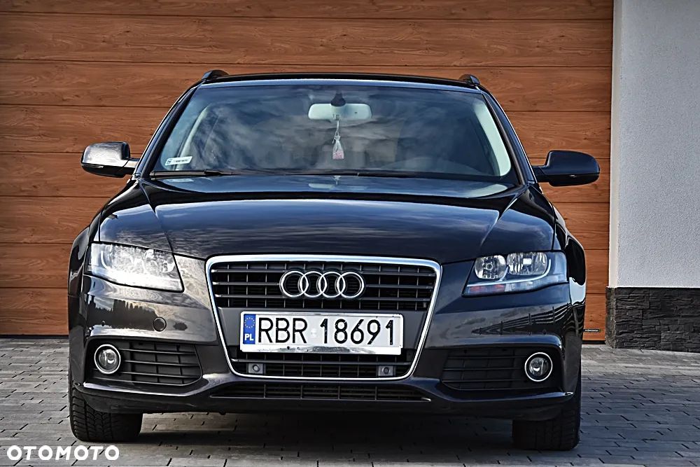 Audi A4 Avant 2.0 TDI DPF Attraction - 9