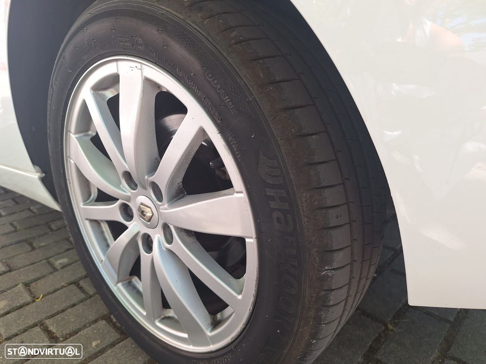 Renault Laguna Coupe 2.0 dCi Dynamique S - 15