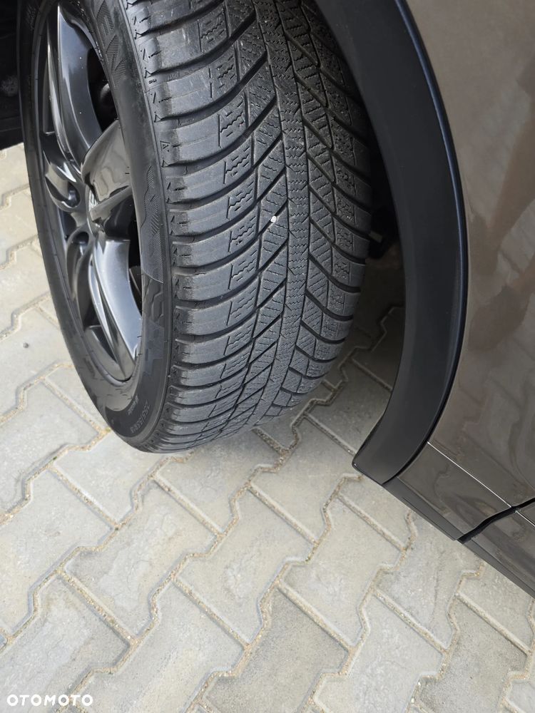 Porsche Cayenne Platinum Edition - 33