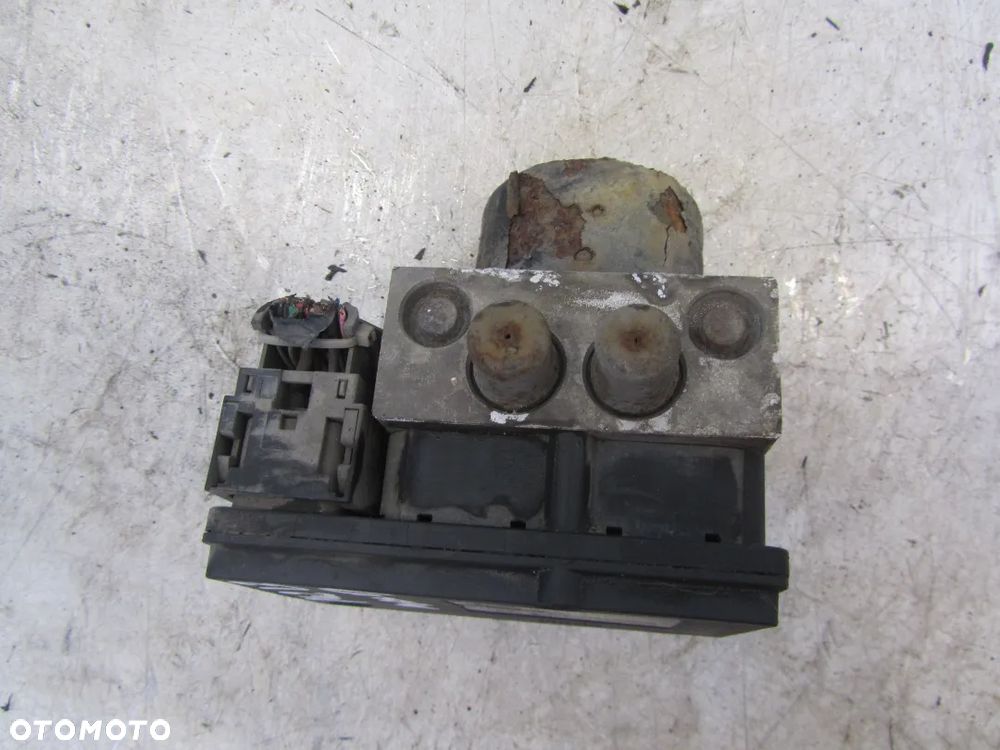 renault maxity 3.0 08r pompa abs 00402699do - 2