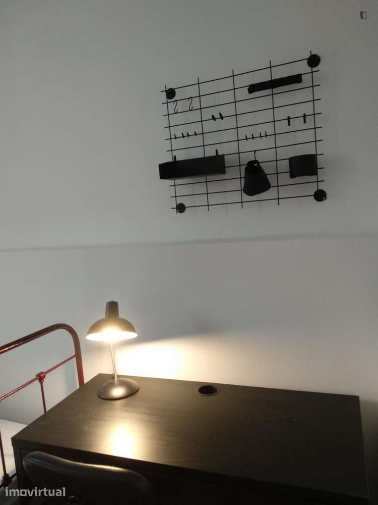 Quarto - localizado em Paranhos Porto - Grande imagem: 4/20