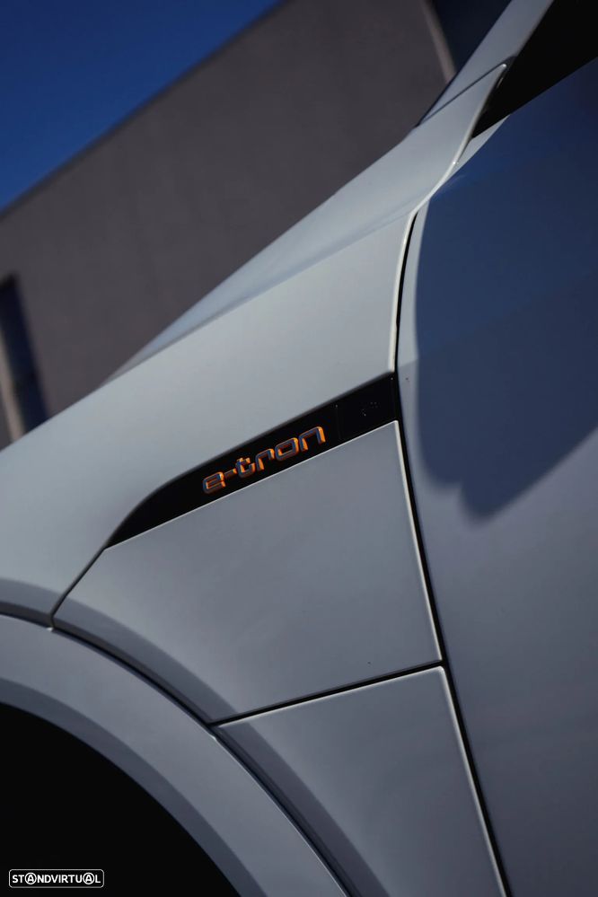 Audi e-tron Sportback 55 quattro S line - 16