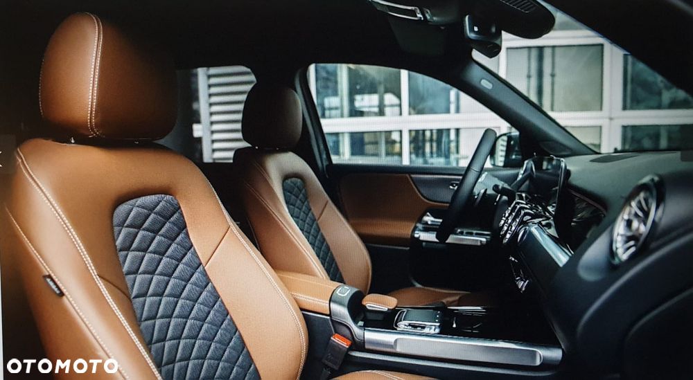 Mercedes-Benz GLB 200 Progressive 7G-DCT - 3