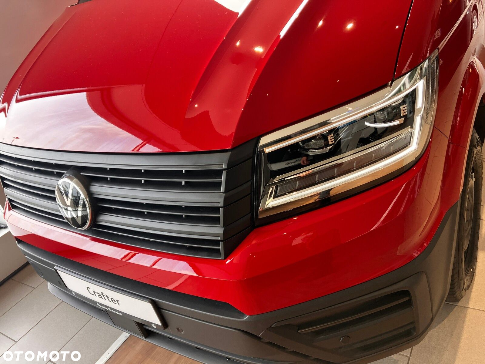 Volkswagen Crafter 35 2.0 TDI 140 KM L3H3 - 3