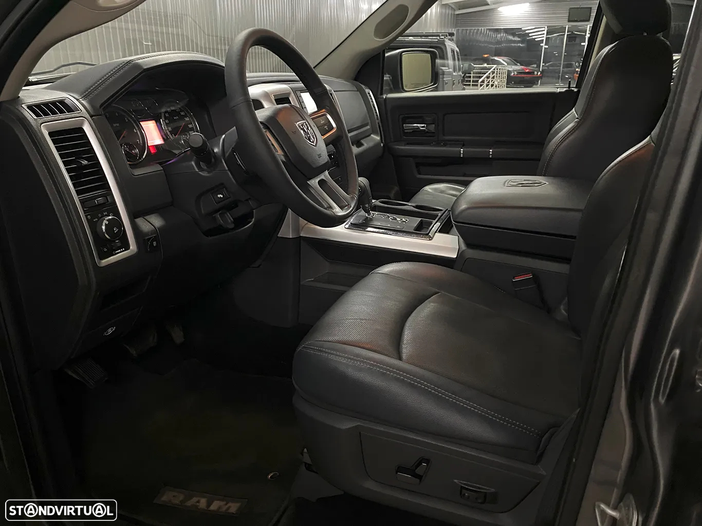 Dodge RAM 1500 5.7 V8 Hemi Sport OFFROAD - 21
